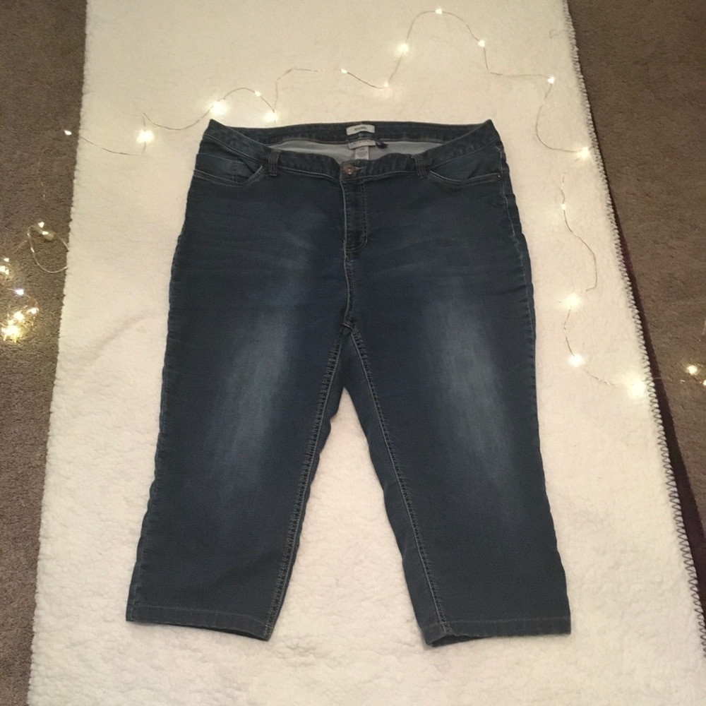 Catherine’s Crop Jeggings